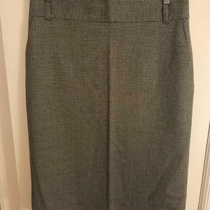 Banana Republic Houndstooth Skirt
